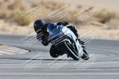 media/Jan-10-2025-CVMA Friday Practice (Fri) [[489e0da257]]/Group 4 and Trackday/Session 4 (Turn 16)/